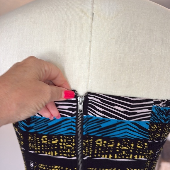 Xhilaration tribal Smocked Strapless maxi Sundress
Size XXL Multicolor Rayon - Picture 8 of 14